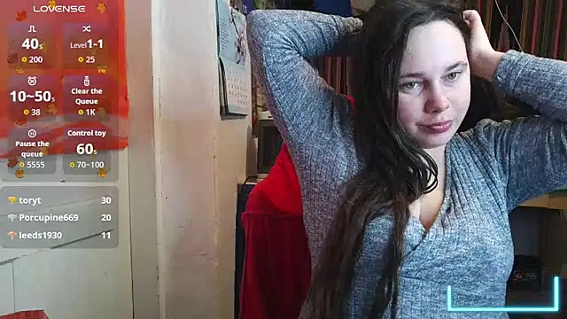 Cora Maro online show from April 14, 2026, 2:55 pm