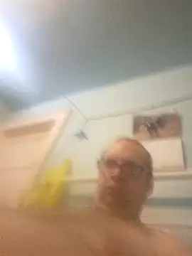 fastesttongue1680 online show from May 14, 2026, 2:36 pm