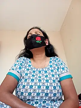 Snapshot of Neha-Roy chatting on March 4, 2025, 8:57 am Neha-Roy online show from March 4, 2025, 8:57 am