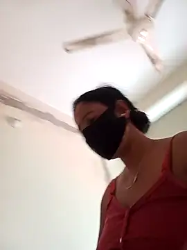 Neha-Roy online show from November 6, 2025, 5:11 am