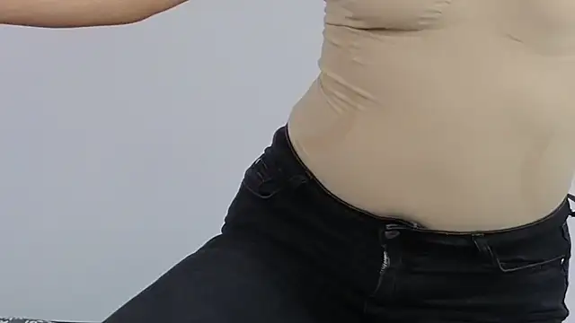 MadameDeFeu online show from February 19, 2026, 8:33 am