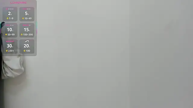 AbigailWilliams  online show from November 24, 2025, 11:21 am