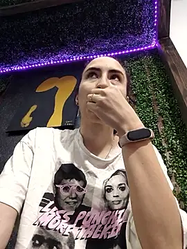 Snapshot of pleasure_of_life chatting on March 25, 2026, 8:19 pm pleasure of life online show from March 25, 2026, 8:19 pm