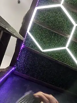 pleasure of life online show from November 20, 2025, 5:02 pm