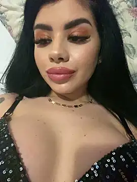 Snapshot of Ameliablack_1 chatting on January 22, 2025, 11:01 am Ameliablack 1 online show from January 22, 2025, 11:01 am