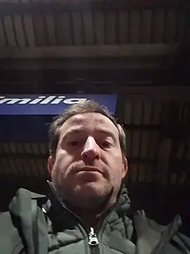 Snapshot of openlegsforyou chatting on February 19, 2026, 3:47 am openlegsforyou online show from February 19, 2026, 3:47 am