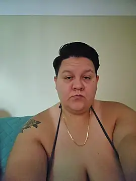 DevilDahm online show from July 9, 2026, 8:52 pm