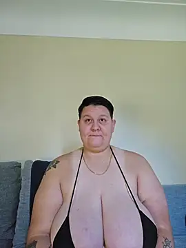 DevilDahm online show from July 23, 2026, 12:02 pm