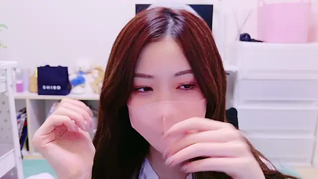 oxo yuna oxo online show from January 4, 2025, 11:06 pm