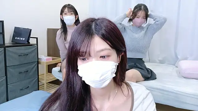 oxo yuna oxo online show from January 17, 2026, 1:47 pm