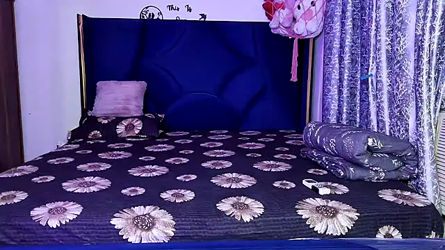 Hoty-Shivangi online show from June 21, 2026, 6:14 pm