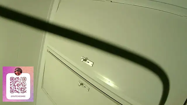 Snapshot of dutchesmee_x chatting on April 8, 2026, 6:31 pm dutchesmee x online show from April 8, 2026, 6:31 pm