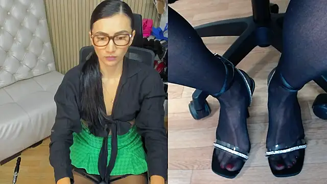 coniie jhons online show from September 9, 2025, 11:08 am