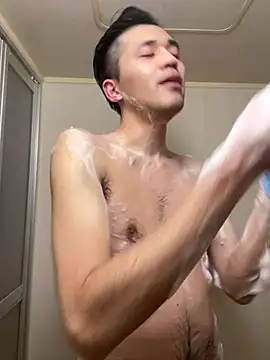 ryusei18570 online show from February 3, 2025, 2:24 pm