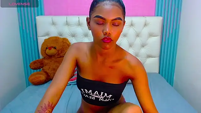 Melody Stan online show from December 15, 2024, 3:53 pm