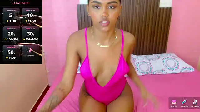 Melody Stan online show from November 8, 2025, 2:26 am