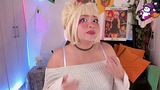 cutepie uwu  online show from November 6, 2025, 12:14 am