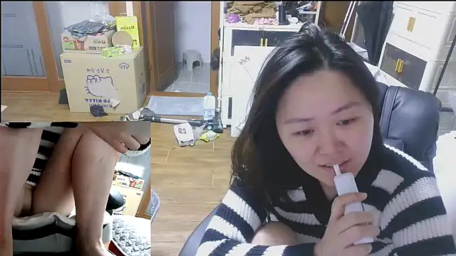 rami0428 online show from December 15, 2025, 4:07 am