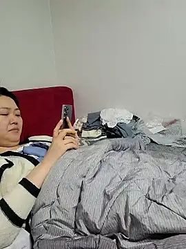 rami0428 online show from March 18, 2026, 6:16 am