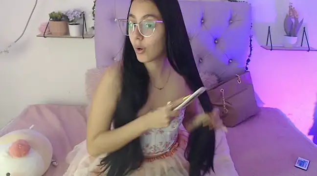 Snapshot of Freyja_01 chatting on March 3, 2025, 10:31 pm Freyja 01 online show from March 3, 2025, 10:31 pm