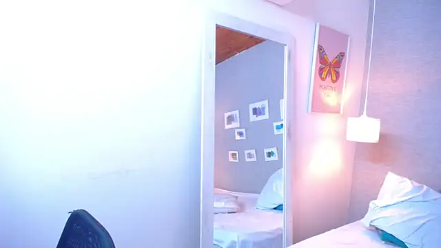 slutty collegegirl online show from February 20, 2025, 10:37 am