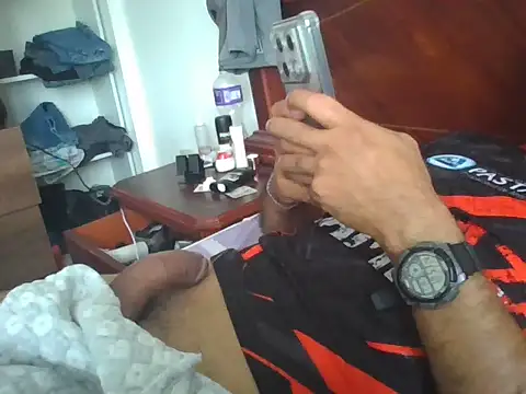 Snapshot of exmilitary chatting on February 17, 2026, 3:42 pm exmilitary online show from February 17, 2026, 3:42 pm