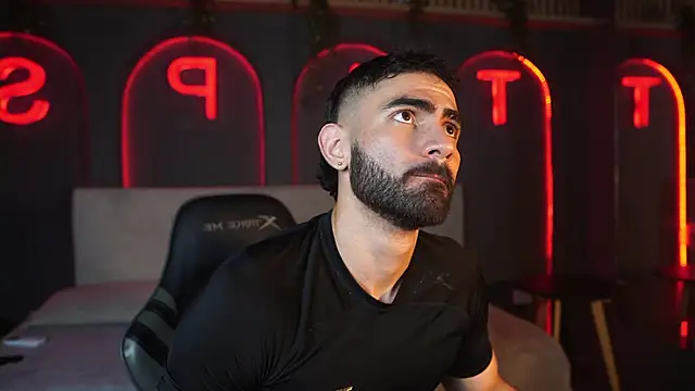 Snapshot of Austin_bolt chatting on February 7, 2026, 2:08 am Austin bolt online show from February 7, 2026, 2:08 am