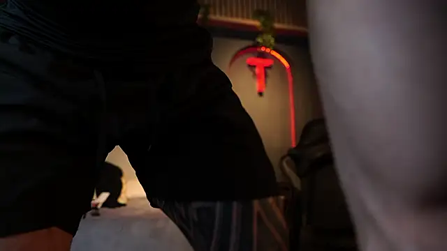 Snapshot of Austin_bolt chatting on February 23, 2026, 2:57 am Austin bolt online show from February 23, 2026, 2:57 am