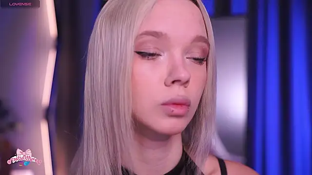  AlinaBailey online show from March 15, 2026, 8:43 am