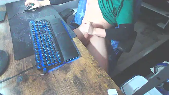 WouldLovetoFuckYou666 online show from February 23, 2026, 7:03 pm