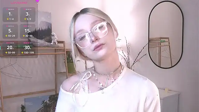 Snapshot of Naughty__Couplles chatting on February 22, 2026, 3:09 am Naughty Couplles online show from February 22, 2026, 3:09 am