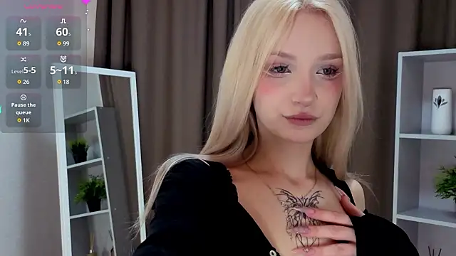 Naughty  Couplles online show from March 17, 2026, 3:31 am