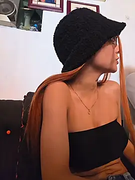 Snapshot of Dani_pegin chatting on February 25, 2026, 2:06 pm Dani pegin online show from February 25, 2026, 2:06 pm