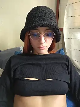 Snapshot of Dani_pegin chatting on February 12, 2026, 4:07 pm Dani pegin online show from February 12, 2026, 4:07 pm