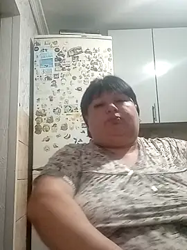 Snapshot of Marina376 chatting on January 9, 2025, 7:08 pm Marina376 online show from January 9, 2025, 7:08 pm