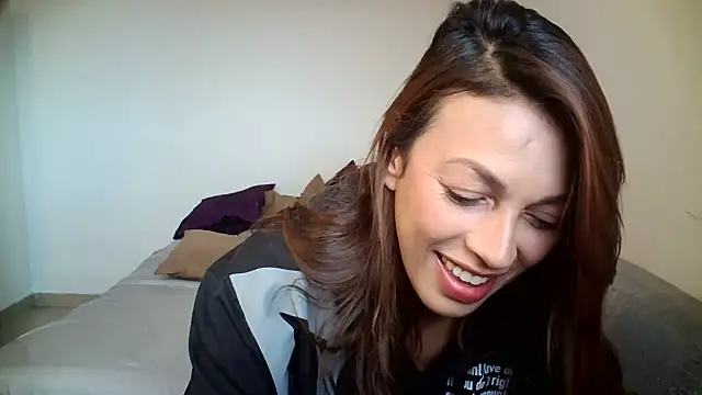 Hanna Charming online show from July 19, 2026, 9:44 pm