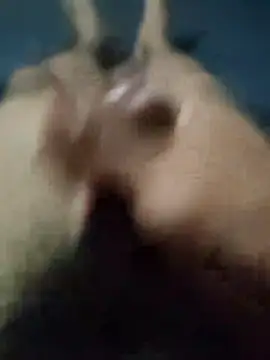 ElWeUltimO online show from April 19, 2026, 2:34 am