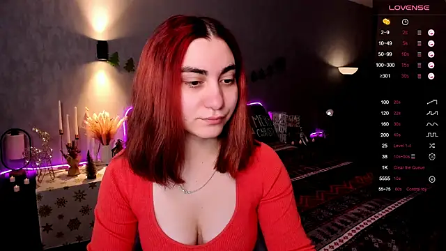 hannacheekss  online show from December 19, 2025, 2:15 am