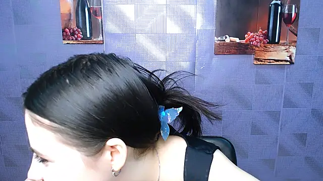 Snapshot of AliceSexyyy_ chatting on March 10, 2025, 9:01 am AliceSexyyy online show from March 10, 2025, 9:01 am