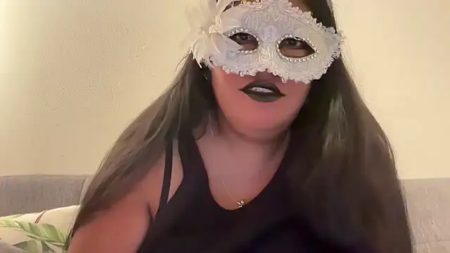 MashaCL online show from October 29, 2025, 4:28 pm