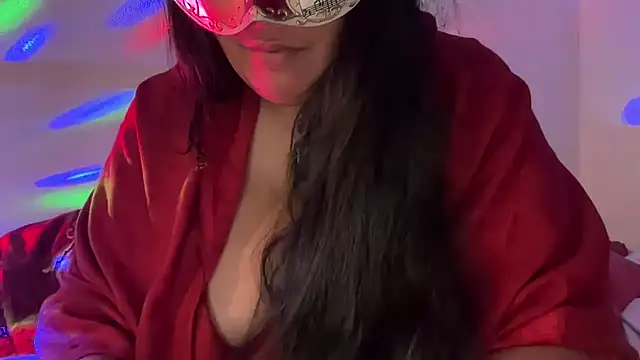 MashaCL online show from October 17, 2025, 4:42 pm