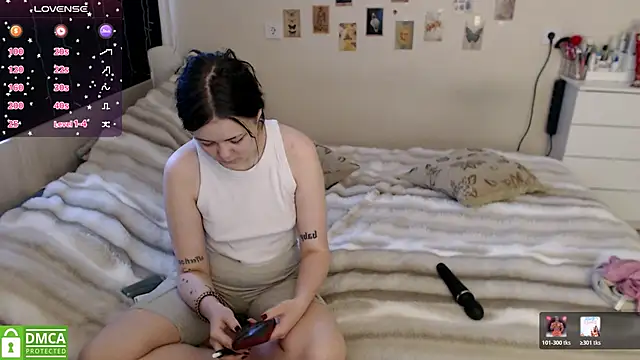 Snapshot of BettyandRich_ chatting on February 12, 2026, 8:47 am BettyandRich online show from February 12, 2026, 8:47 am