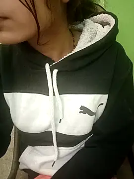 EACH 555 online show from December 20, 2025, 6:55 pm