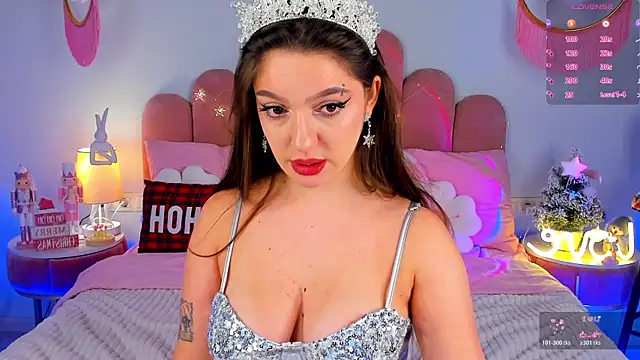 GiaCale online show from December 17, 2025, 1:38 pm