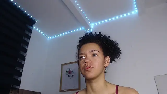 AmarantaFoxx online show from March 17, 2025, 3:36 am