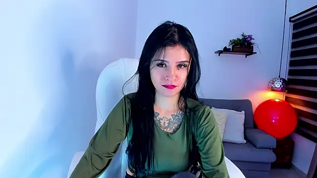 yenny garcia online show from December 5, 2025, 12:37 pm