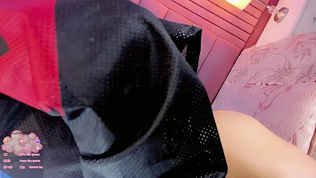 Snapshot of Baddinner chatting on April 11, 2026, 1:15 pm Baddinner online show from April 11, 2026, 1:15 pm