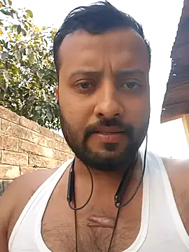 Snapshot of AlamJi07 chatting on February 10, 2025, 9:36 am AlamJi07 online show from February 10, 2025, 9:36 am