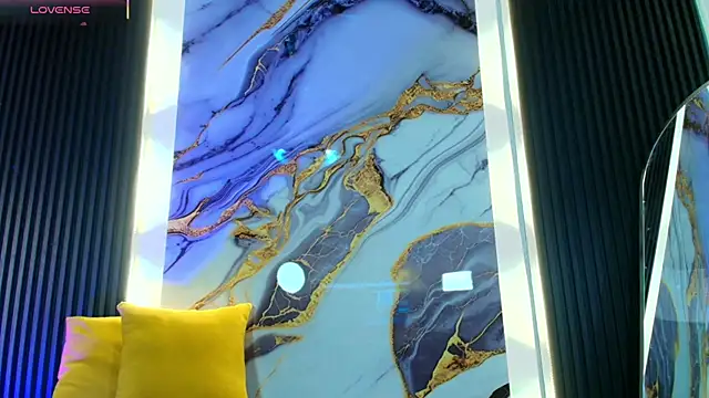 Lil eva2 online show from December 17, 2025, 7:30 pm