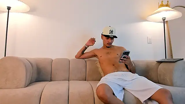 Ian and Noah online show from March 5, 2026, 11:21 pm